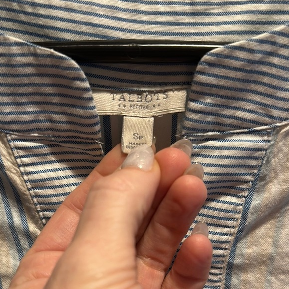 Talbots Blue and White Sleeveless Blouse with Mandarin Collar - Picture 2 of 4